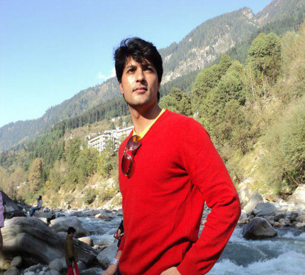 diya aur baati hum fame anas rashid turned father to a baby girl