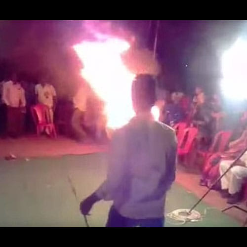 andhra pradesh's man burnt himself after her wife refused not to sing in a function