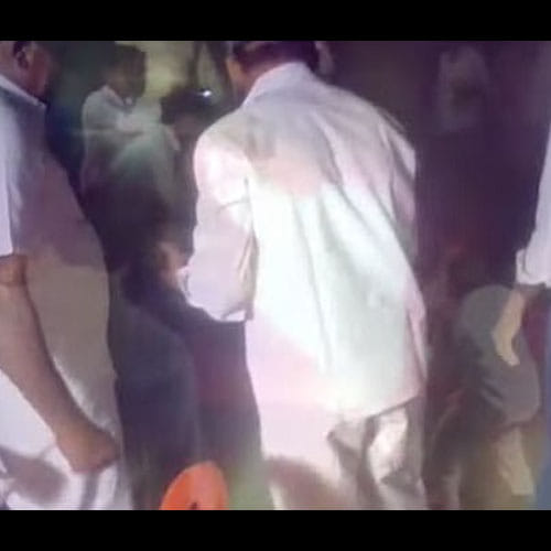 andhra pradesh's man burnt himself after her wife refused not to sing in a function