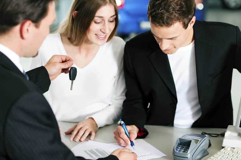 know these features before buying a vehicle