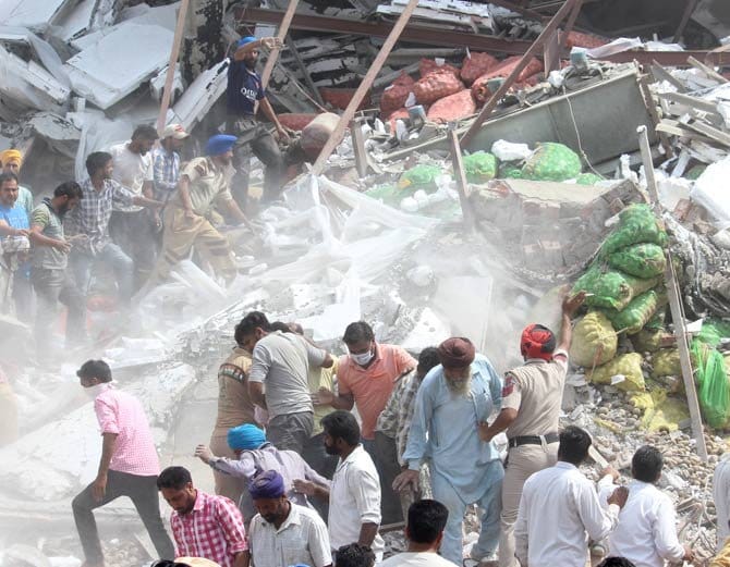 four people killed in explosion in potato warehouse at dhuri of sangrur