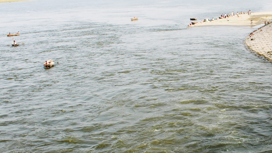ganga will be clean from trace broom steamer system 