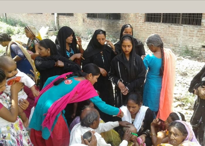 muslim family performed mundan ceremony in temple