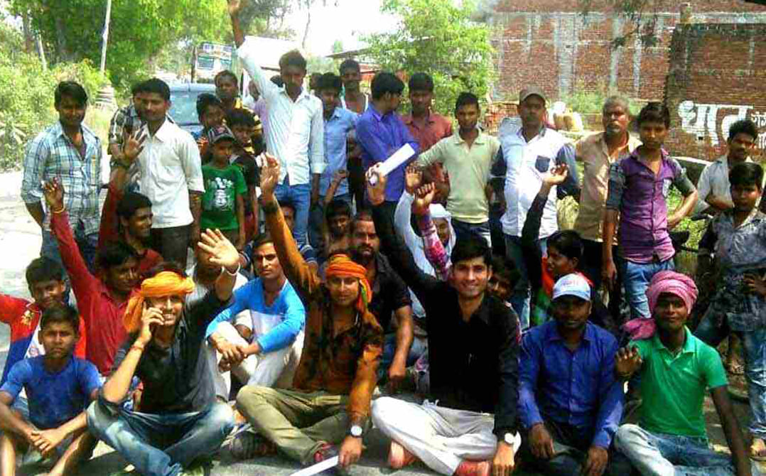 villagers proteted against wine shop