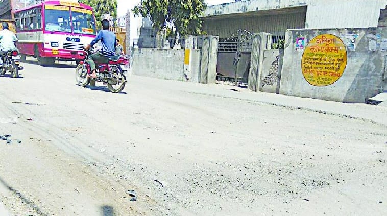 Road health of spoiling overloading