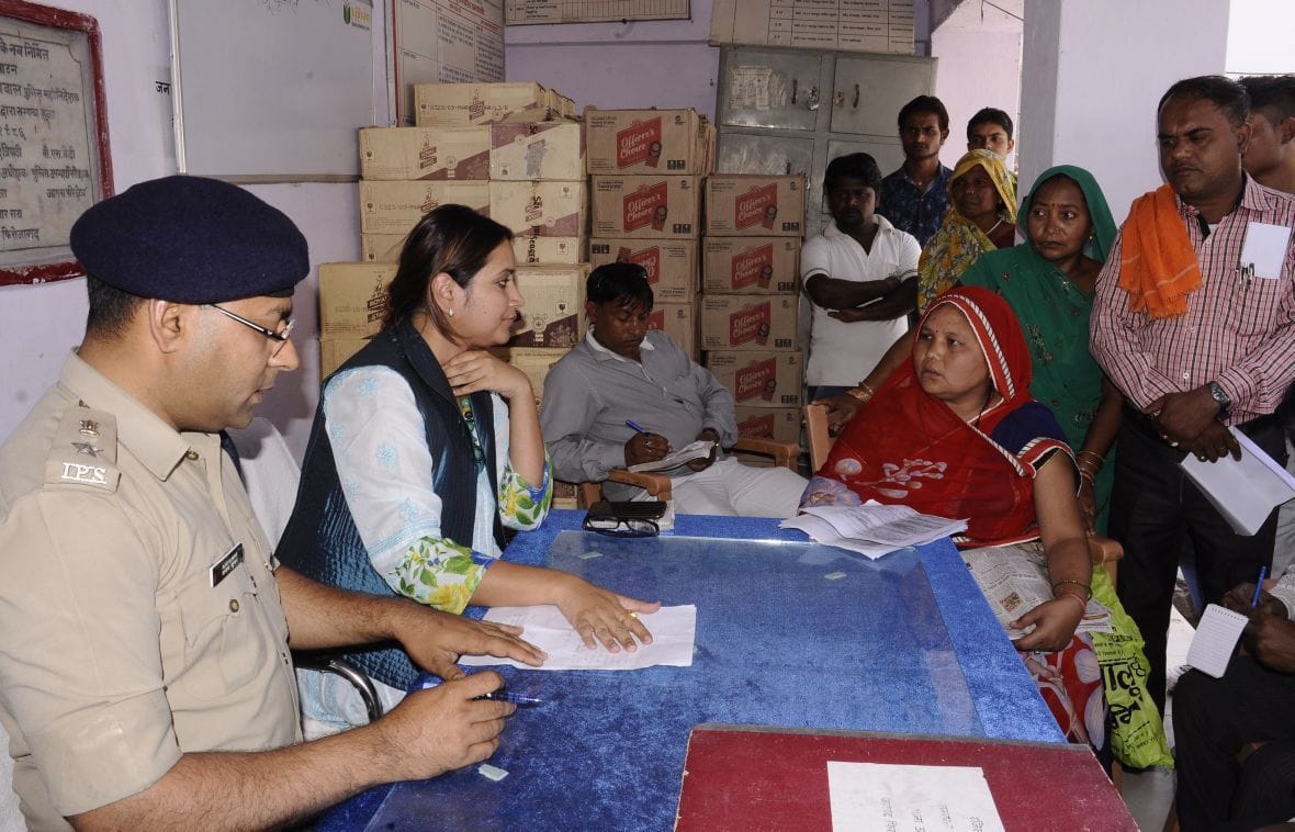 The complaints were also heard, the chairmen also got the chair and cold water to sit