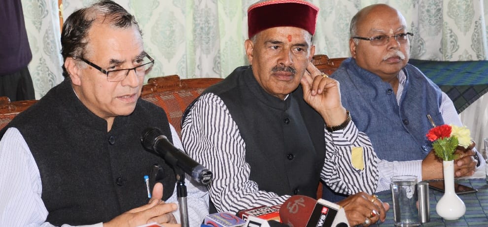 BJP MLA Suresh Bhardwaj Targets CM Virbhadra Singh