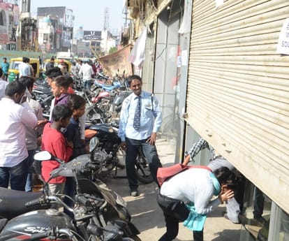 big sale of BS three vehicle in Lucknow.