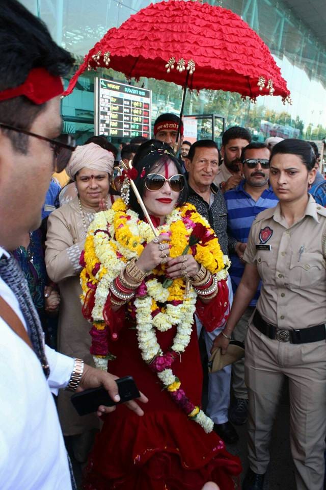 radhe maa at amritsar, know all her controvertional statements