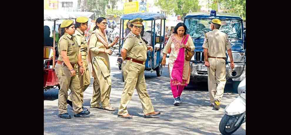 first anti romeo squad in up and its lady inspector told the truth about eve teasing