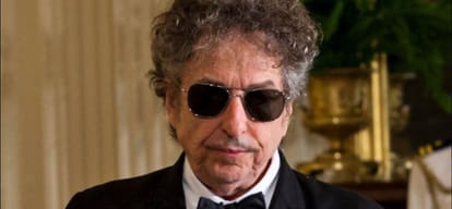 finally pop singer Bob Dylan collects his Nobel prize 