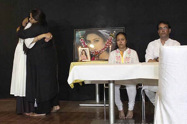Kamya Punjabi at Pratyusha Banerjee’s prayer meet on first death anniversary 