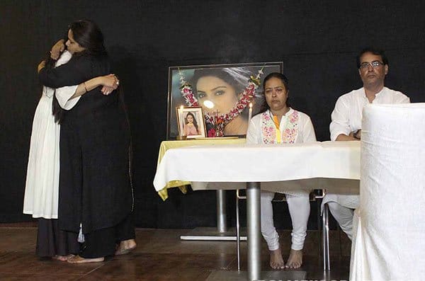 Kamya Punjabi at Pratyusha Banerjee’s prayer meet on first death anniversary 
