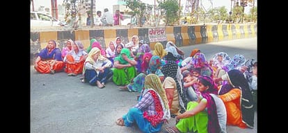 murder of naresh yadav in mahagun construction site, noida