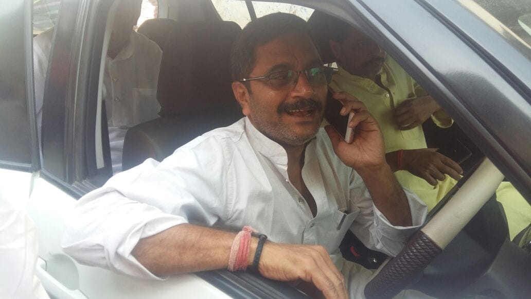 The example of simplicity, the Yogi's minister chaupal with tea on the old Adi Varanasi