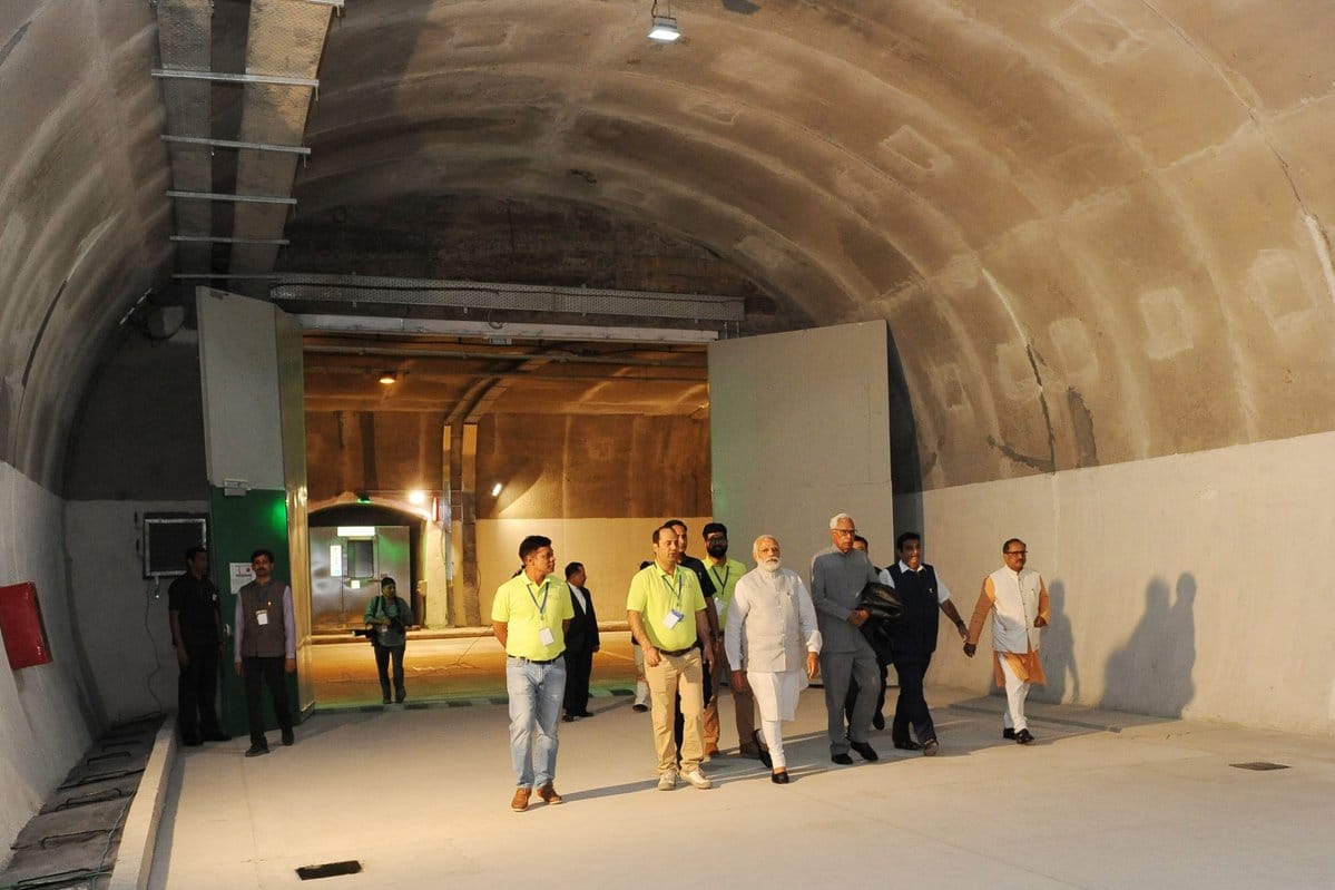 PM modi on ride to chinani nashri tunnel