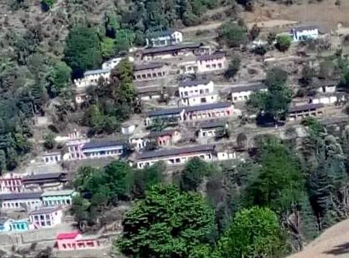 in this village human not dies due to snake venom