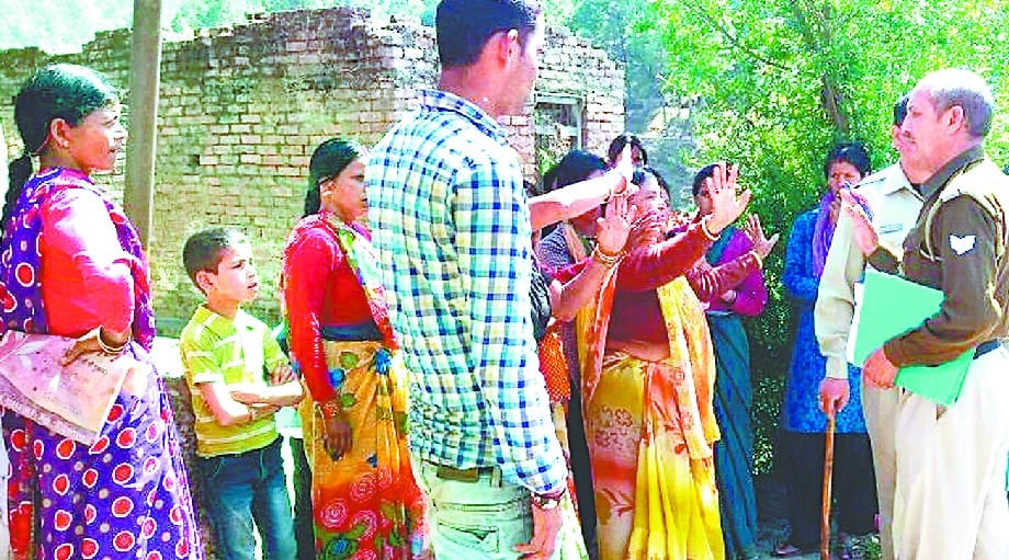 Women performed for three hours in Basauli against alcohol