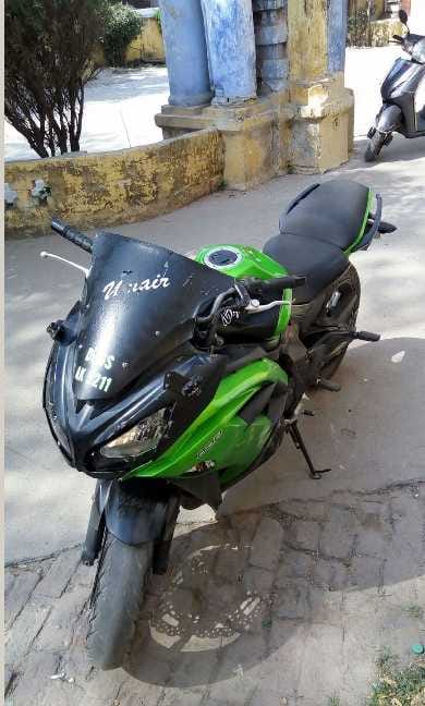 Day-fire firing between bikers gang in Romiogiri