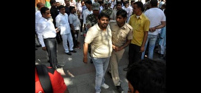  BJP rages in UP, BJP raises fears, 7 news