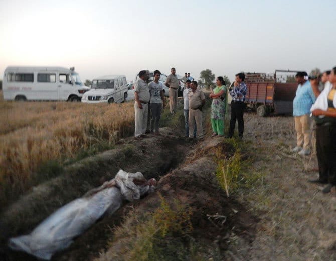 boy was missing since two days, dead body found in very bad condition at fatehabad