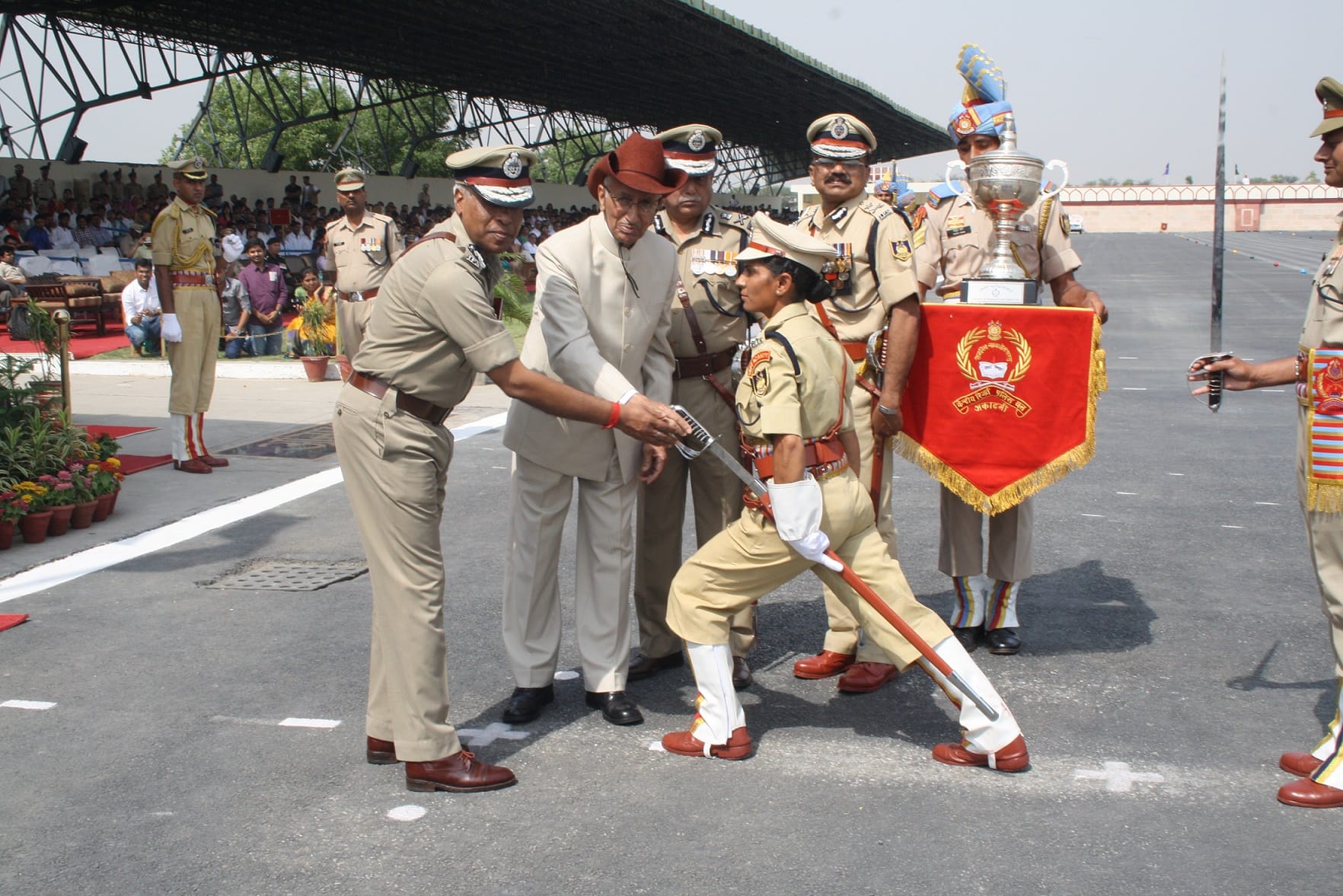 crpf invites application for the post of SI, ASI and Other