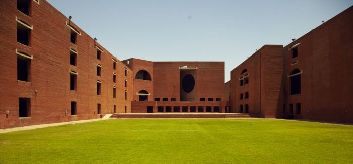 hrd ministry's NIRF top-10 management college list includes 3 iits as well