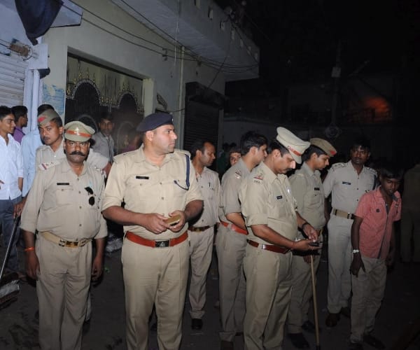 A liquor shop set fired in Lucknow.