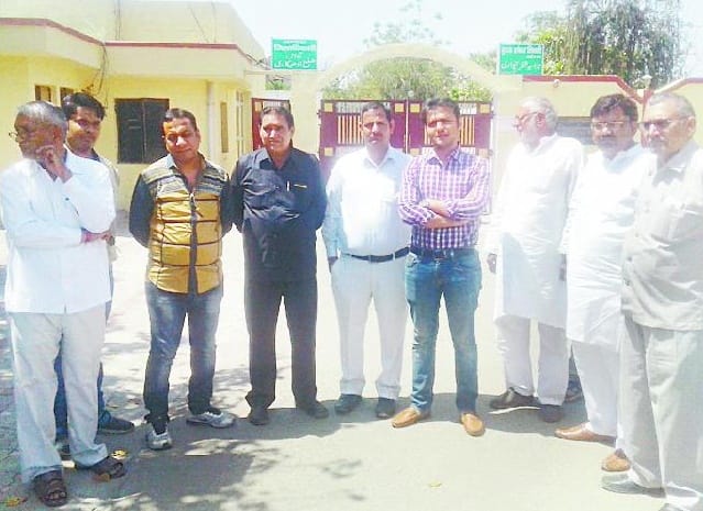 Traders' ruckus at 'No Entry'