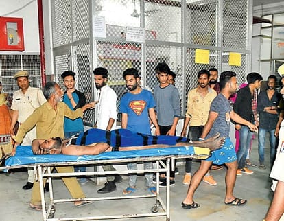 municipal corporation  showed big negligence in rescue of four trapped people in udaipur