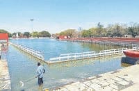 sannihit sarovar, water, devotees, kurukshetra