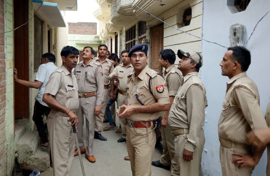 Govans found at home near Jama Masjid, Stress, Force deployed