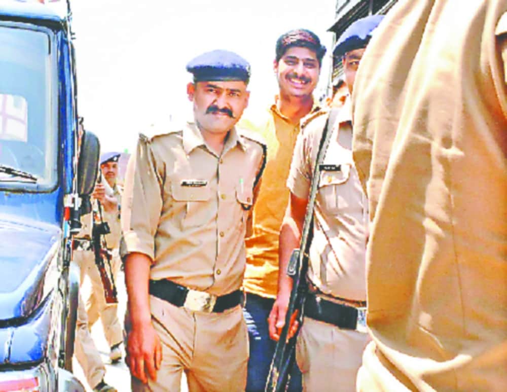 after munna bajrangi murder criminal took this step in jail
