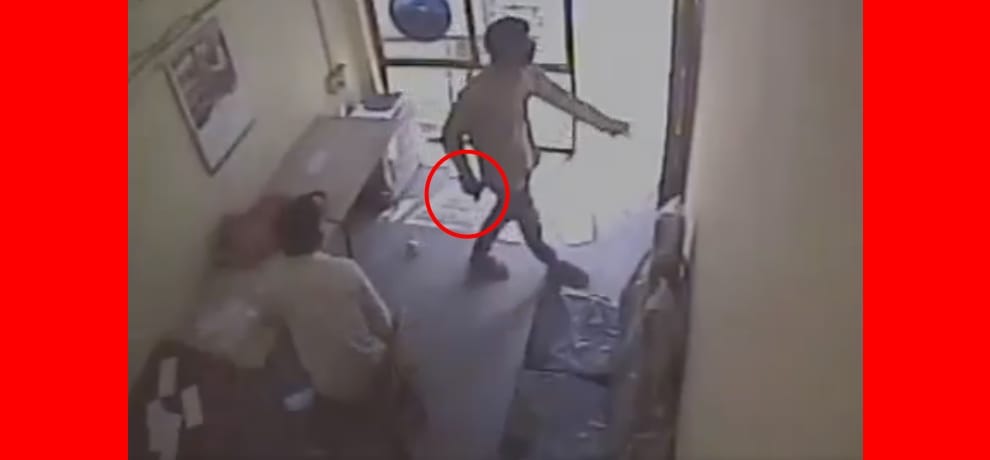 Two women bank staff members foil robbery bid by armed men in Gurugram