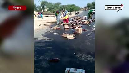 Womens protest outside liquor shop in hisar 