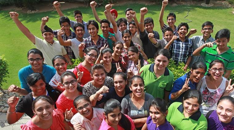 du invites application from 10th pass for different post in govt jobs   