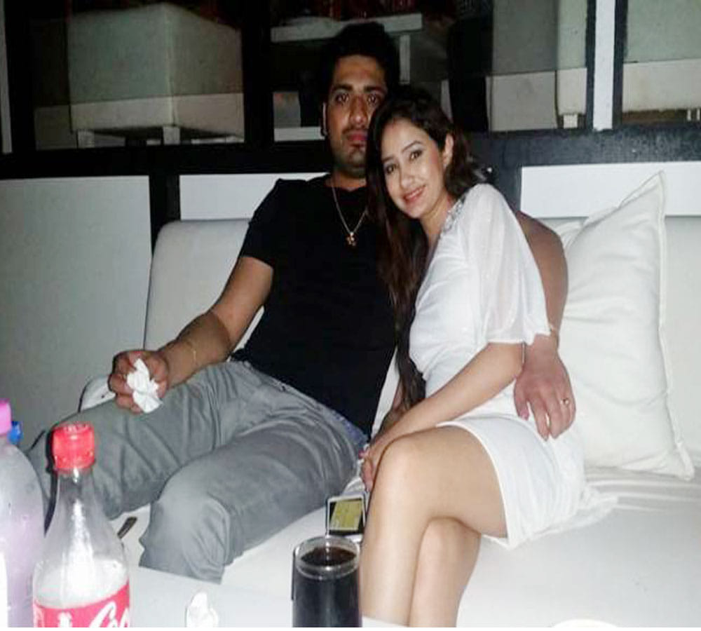 'Kumkum Bhagya' fame Leena Jumani's husband breaks Hospital's ICU glass door