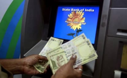 After minimum balance, SBI now change check book, locker and ATM rules