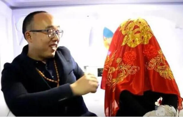 Engineer builds robot and marries it after failing to find a perfect wife 