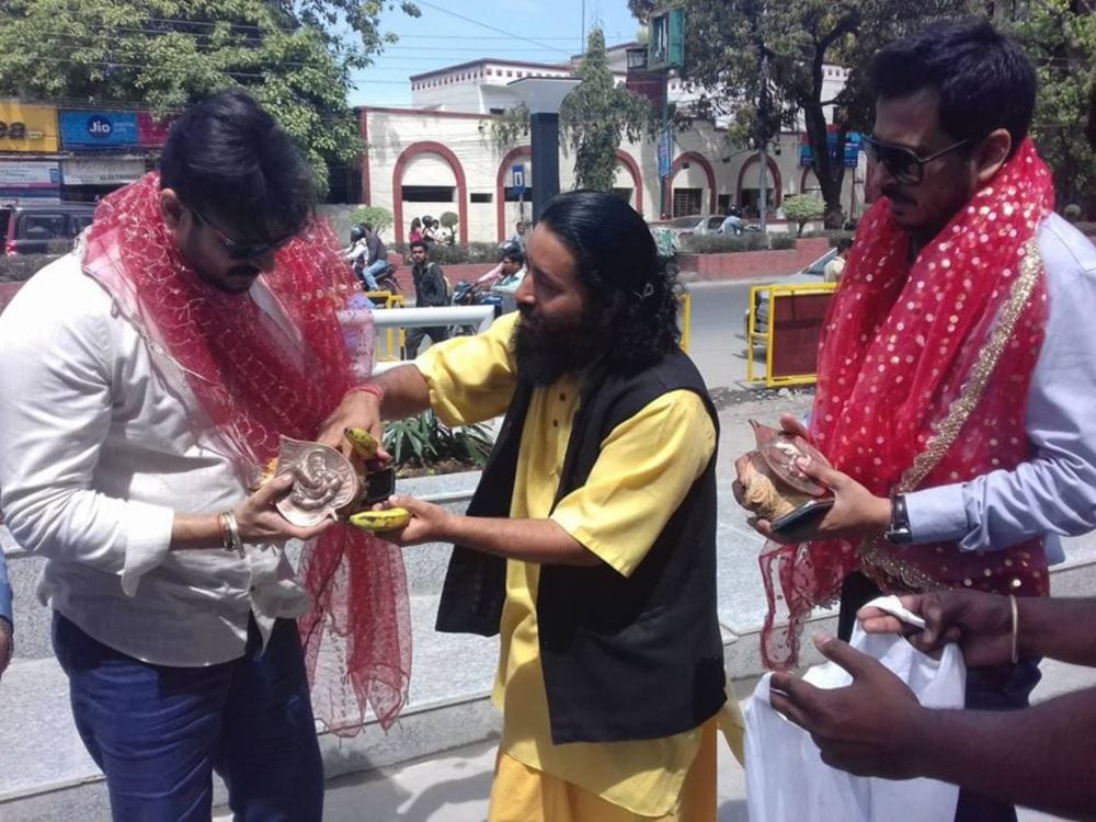 bollywood actor vivek oberoi will promote ayurveda in uttarakhand