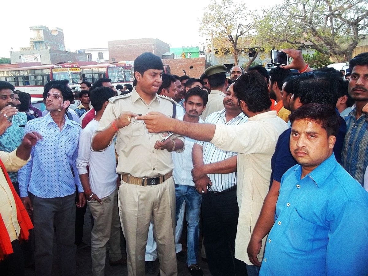 BJP leader's clash with SDM on non-capture