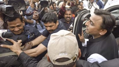 After losing, know what are these days Akhilesh Yadav?