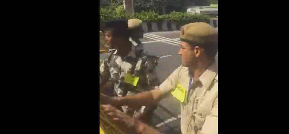 vvip movement stops ambulance with boy bleeding badly in delhi, video goes viral