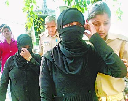 Amroha's two thieves caught cleanliness of hand-held