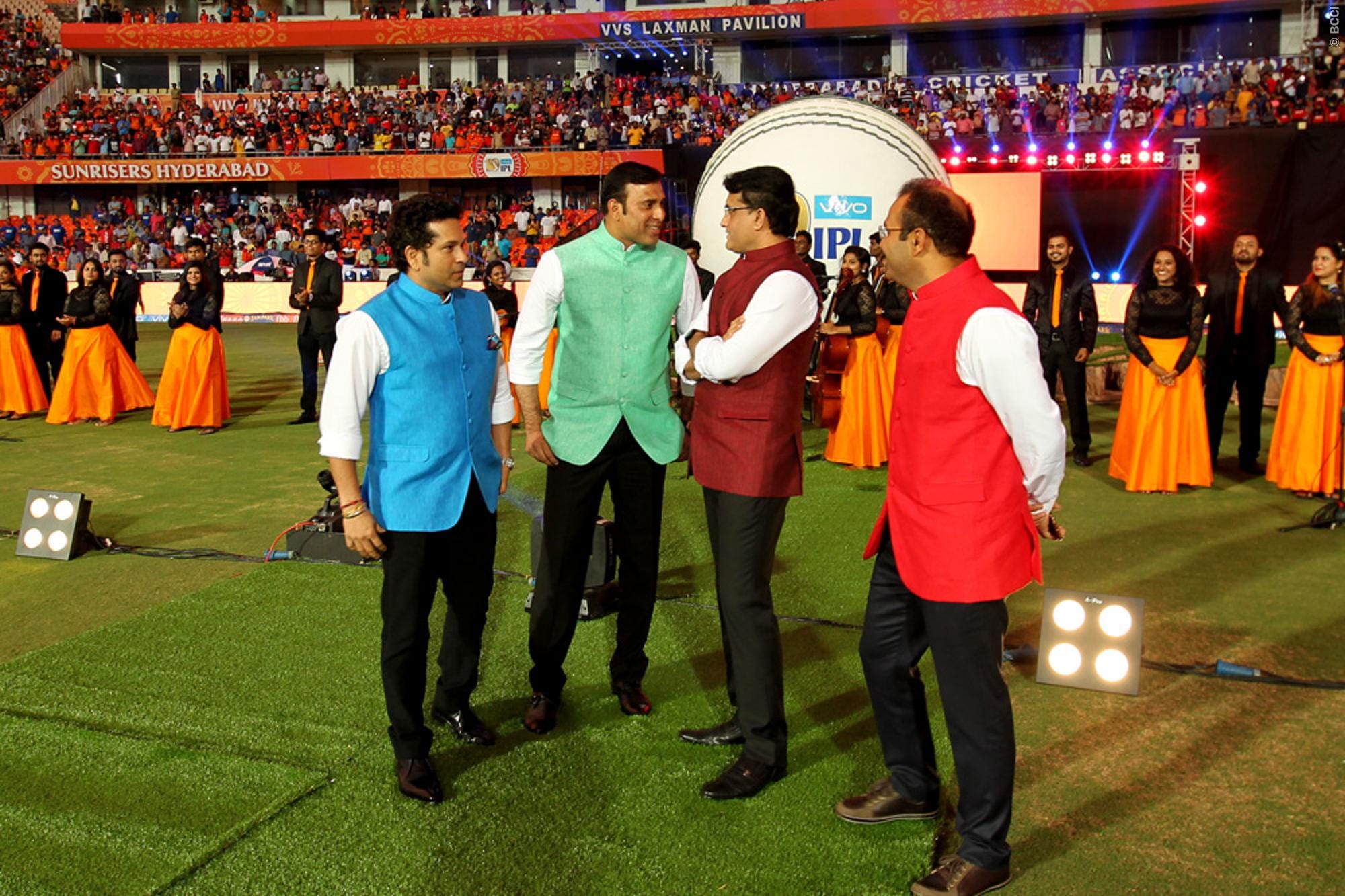 IPL 2017: opening Ceremony, Amy Jackson Sachin Tendulkar Saurav ganguly Virendra Sehwag