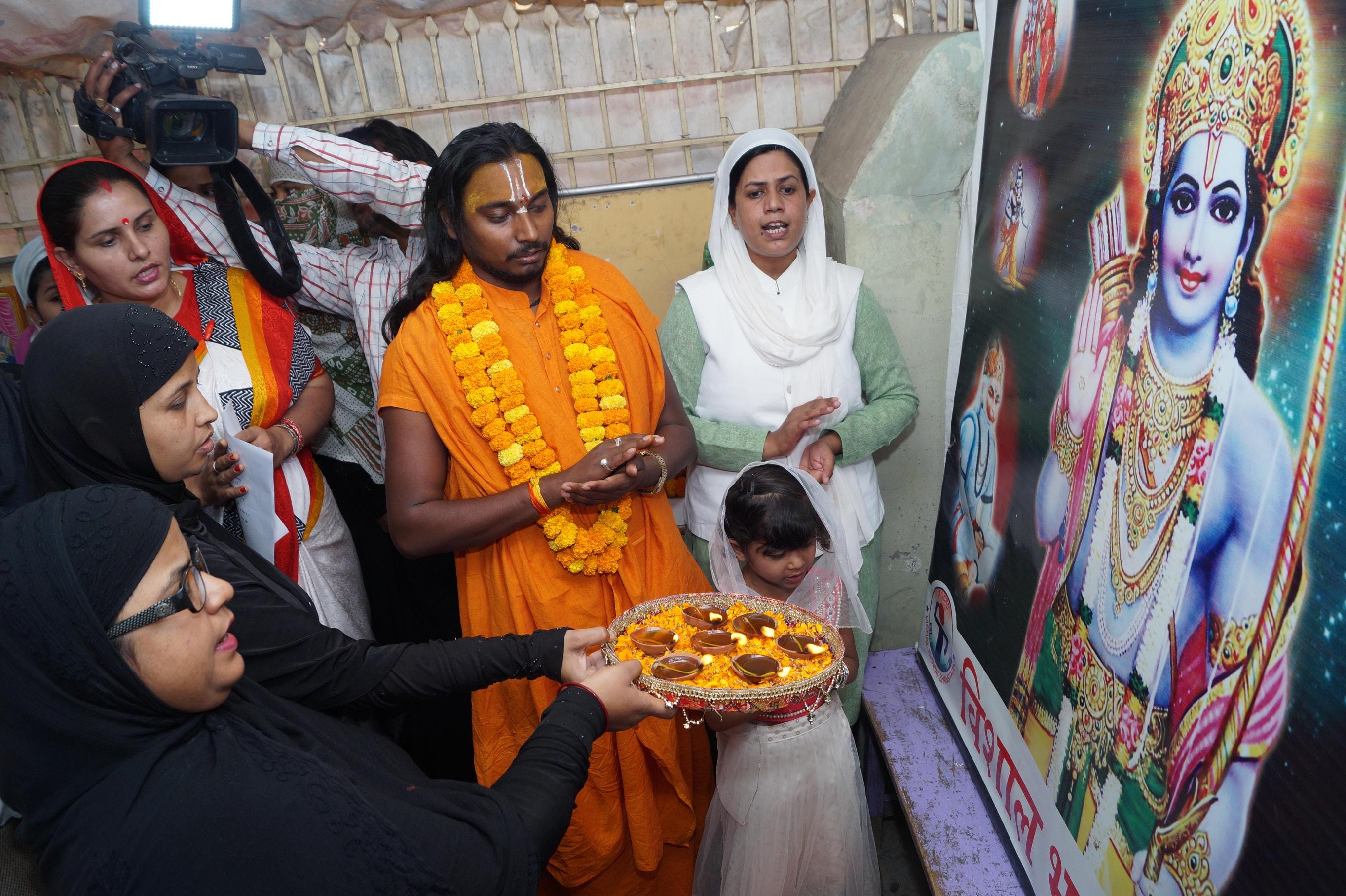Ramnavmi Muslim women perform Arati of Lord Ram in Varanasi