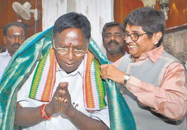 Puducherry CM Narayanasamy asks Centre to recall Lieutenant Governor Kiran Bedi