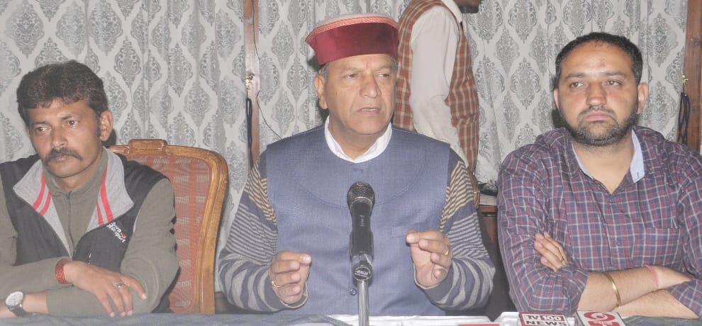 Rajiv Bindal hits out at cm virbhadra singh