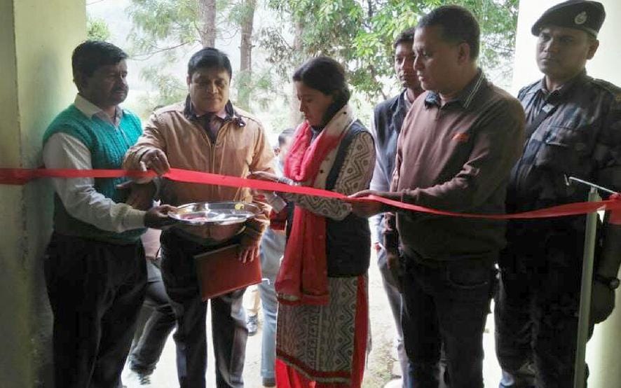 Provide benefits to government schemes to the cattle owners: Line