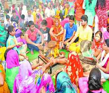  Girls worshiped with devotion on Ram Navami